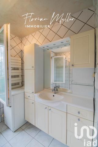 Maison 4 pièces de 77 m² à Montbéliard (25200)