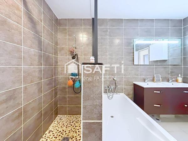 Lorgues – Maison de plain-pied à deux pas du centre : confort, charme et art de vivre