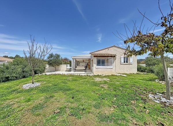 Lorgues – Maison de plain-pied à deux pas du centre : confort, charme et art de vivre