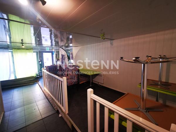 MURS COMMERCIAUX LIBRES