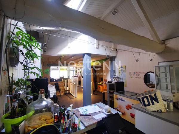 MURS COMMERCIAUX LIBRES