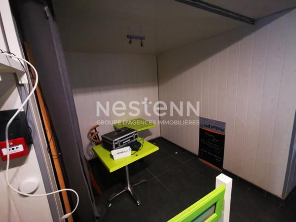 MURS COMMERCIAUX LIBRES