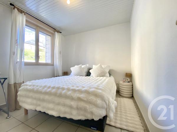 Appartement T3 à vendre  3 pièces - 57,44 m2 ST GENIX SUR GUIERS - 73