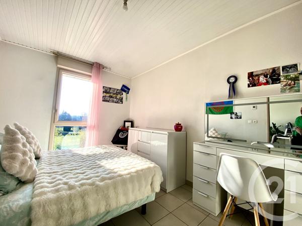 Appartement T3 à vendre  3 pièces - 57,44 m2 ST GENIX SUR GUIERS - 73