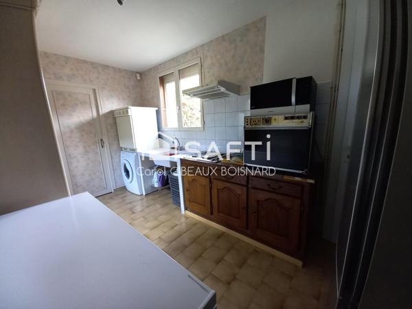 Maison ancienne 4 chambres avec belle véranda et terrain