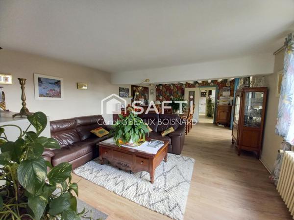 Maison ancienne 4 chambres avec belle véranda et terrain