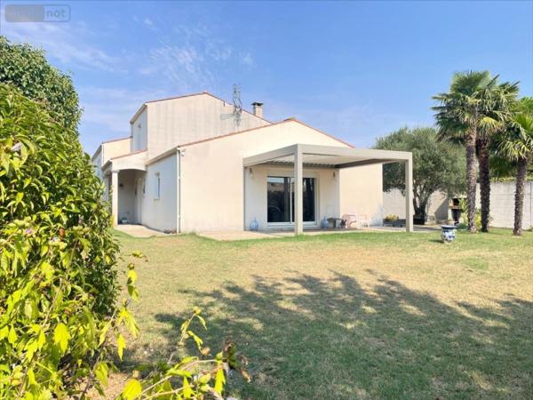 Maison à vendre à Périgny en Charente-Maritime (17180), ref : 17112-398