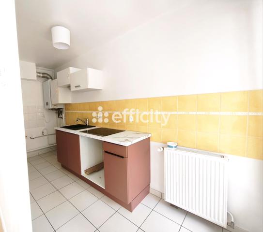 Appartement
         2 pièces
        - 40 m² Exclusivité 173 000 € *