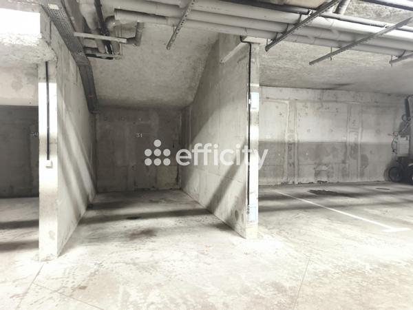 Appartement
         2 pièces
        - 40 m² Exclusivité 173 000 € *