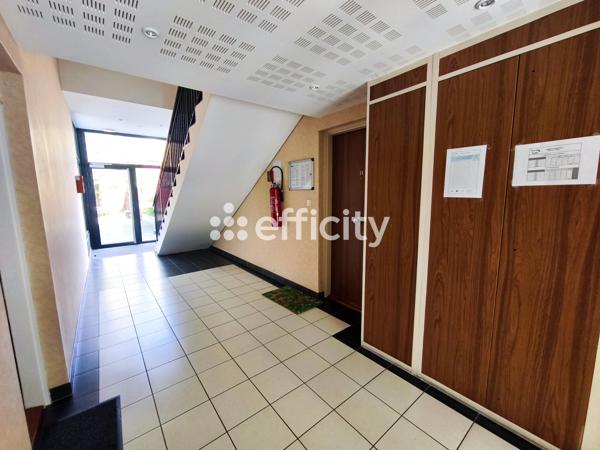 Appartement
         2 pièces
        - 40 m² Exclusivité 173 000 € *