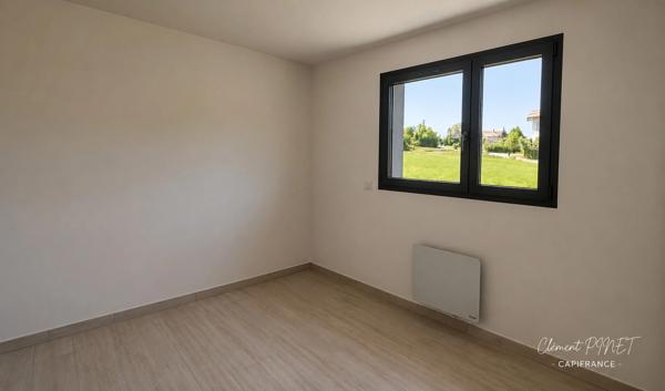 Maison contemporaine de 2018 – 113 m² – 4 chambres – Terrain de 1 107 m²