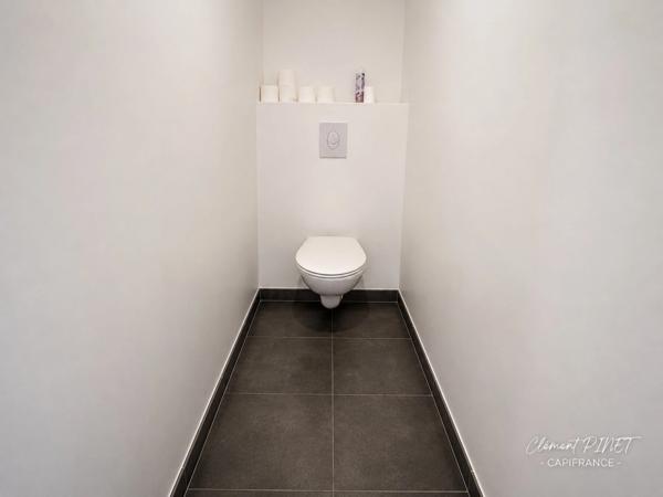 Maison contemporaine de 2018 – 113 m² – 4 chambres – Terrain de 1 107 m²