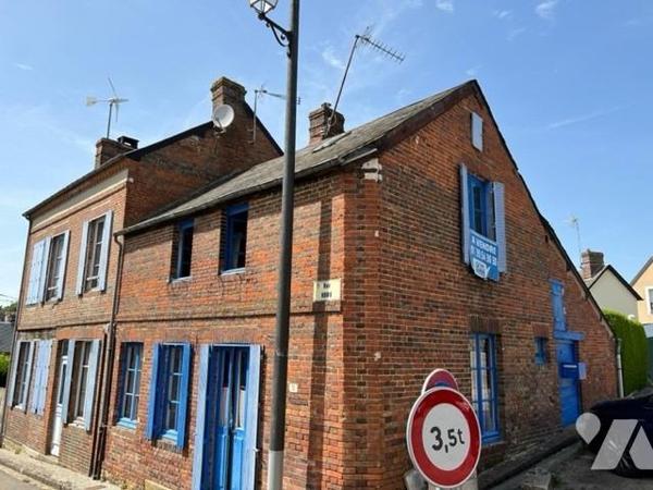 LE SAP CENTRE MAISON BRIQUES 2 CHAMBRES 2 GARAGES