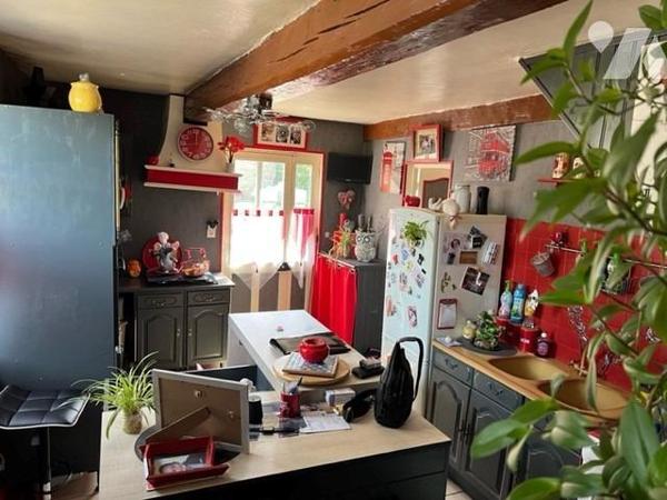 LE SAP CENTRE MAISON BRIQUES 2 CHAMBRES 2 GARAGES