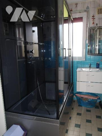 BETETE (23) CREUSE, A vendre dans petit hameau tranquille propriété sur terrain de 6925 m², com...