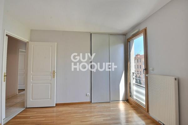 Magnifique Appartement T5 de 107 m² , Traversant &amp; Lumineux, Étage Élevé, Garage inclus, Proche Montchat , Villeurbanne (69100)