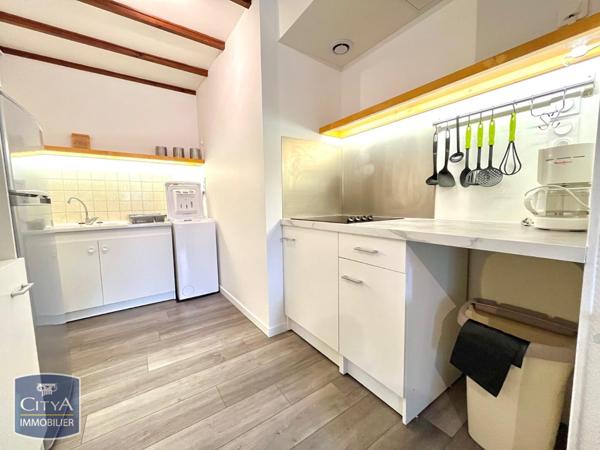 Appartement à louer 2 pièces 26.5m² Bourges (18000)