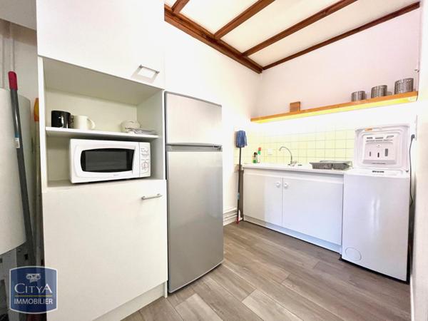 Appartement à louer 2 pièces 26.5m² Bourges (18000)