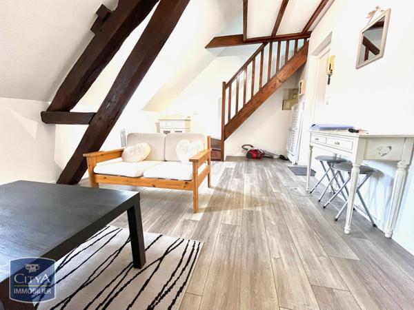 Appartement à louer 2 pièces 26.5m² Bourges (18000)