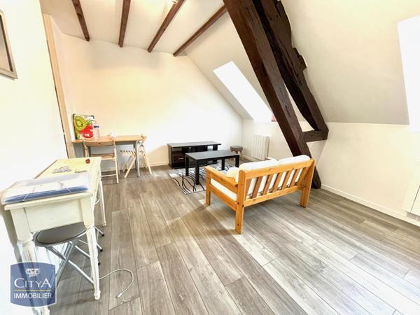 Appartement à louer 2 pièces 26.5m² Bourges (18000)