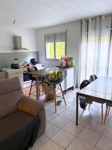 Vente appartement Pontivy : 80 000 € - AJP Immobilier Pontivy