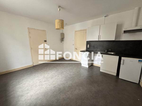 Location Appartement 2 pièces 31.5 m² - 65 RUE MICHELET Tours 37000