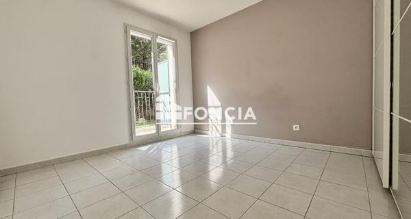 À vendre Appartement 3 pièces 56 m² - Bouc-bel-air 13320