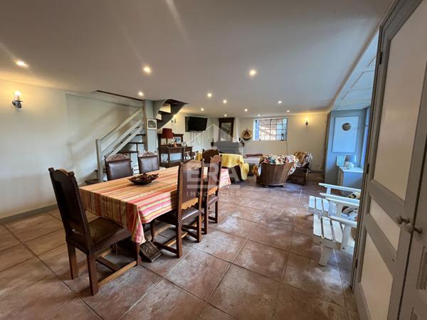 Maison Villieu Loyes Mollon 5 pièce(s) 171 m2