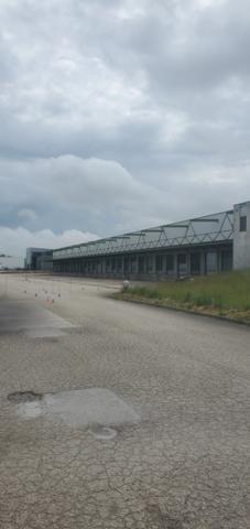 Local/bureau à vendre LONGVIC (21)