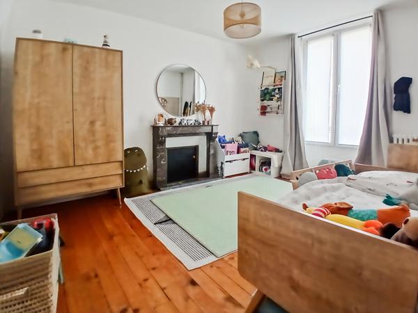 RARE ? Au coeur de Marines, élégante maison familiale de caractère avec jardin et dépendance