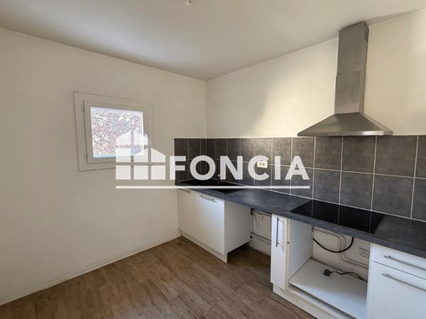 Location Appartement 2 pièces 50.25 m² - 257 CHEMIN DE PLAISANCE ENTREE 8 Toulon 83000