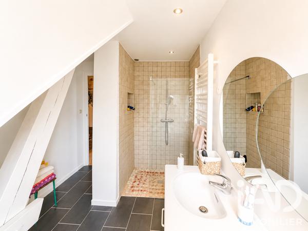 Maison à vendre 5 pièces 111 m² Saint-Jean-de-Bournay