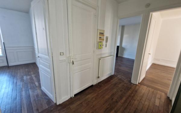Appartement à vendre    3 pièces • 81,17 m2 Épernay