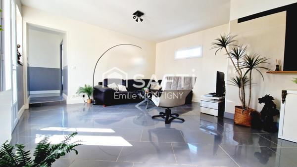 Belle propriété atypique - 2 logements proches plages et commodités - 5 chambres - Terrain 411m2