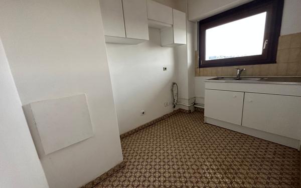 Appartement à louer    1 pièce •  Sceaux