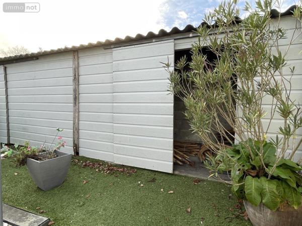 Maison à vendre à Montfort-le-Gesnois dans la Sarthe (72450), ref : 72033-401