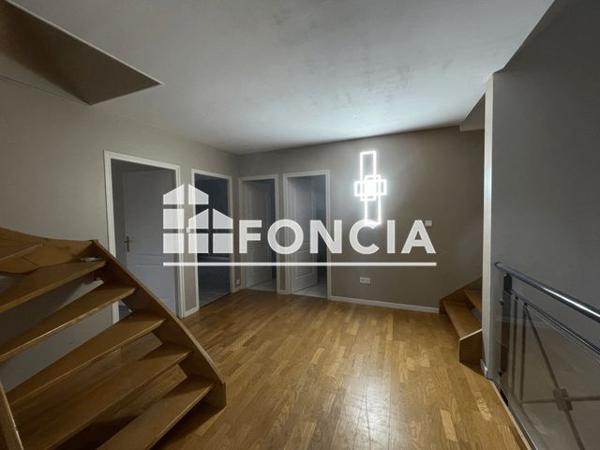 Location Maison 6 pièces 174.22 m² - 2 RUE DU MOULIN Tournes 08090