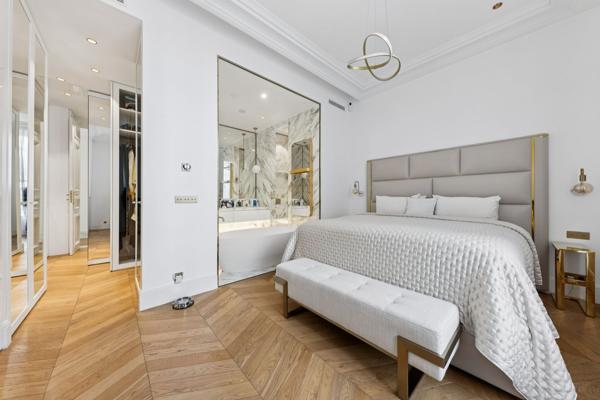 Vente Appartement de luxe Paris 8 5 Pièces 197 m²