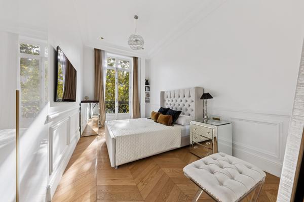 Vente Appartement de luxe Paris 8 5 Pièces 197 m²