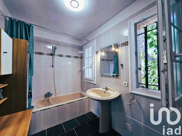 Maison à vendre 5 pièces 128 m² Saint-Raphaël