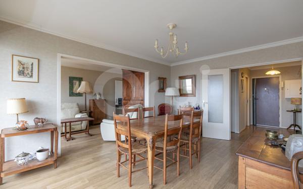 Appartement à vendre    4 pièces • 87,68 m2 Chelles