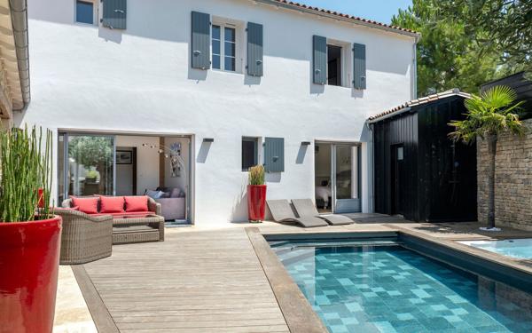 Maison à vendre    7 pièces •  Rivedoux-Plage