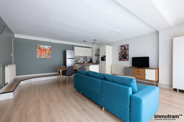 Vente Appartement 53m 2 - 1 chambre(s) - Lille, Gare Lille Flandres • Réf. VA26812