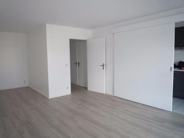 Appartement ERMONT - 1 pièce - 39.25 m²