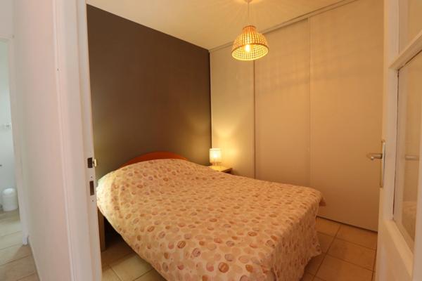 Très beau T2, vue mer et montagne en Corse du Sud (20)