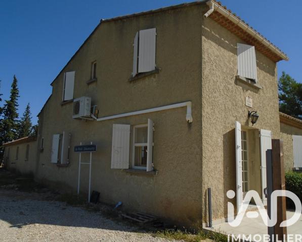 Location appartement 3 pièces 64 m² Travaillan