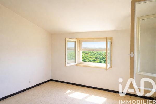 Location appartement 3 pièces 64 m² Travaillan