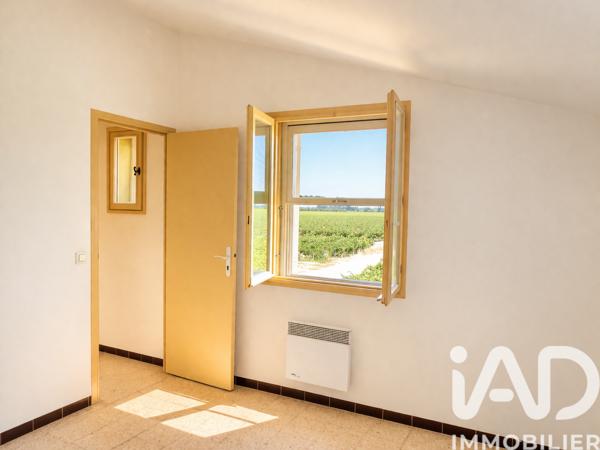 Location appartement 3 pièces 64 m² Travaillan