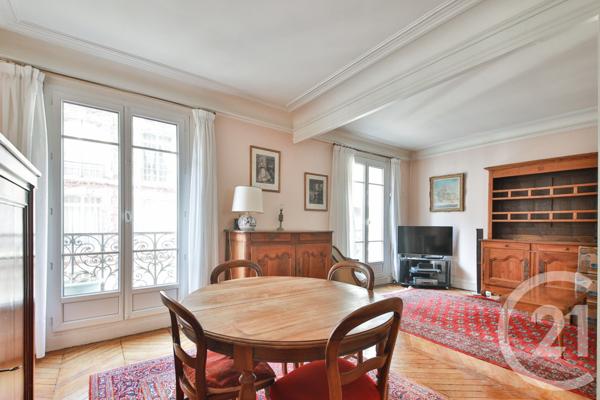 Appartement F4 à vendre  4 pièces - 69,68 m2 PARIS - 75016