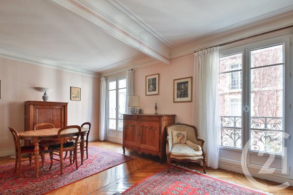 Appartement F4 à vendre  4 pièces - 69,68 m2 PARIS - 75016
